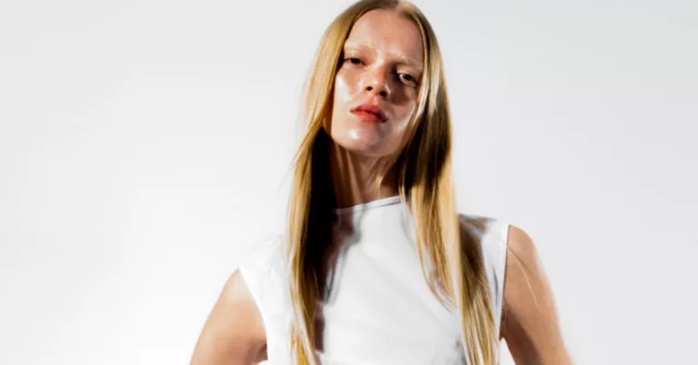 Colin Jones Model Age And Wikipedia: Family And Net Worth