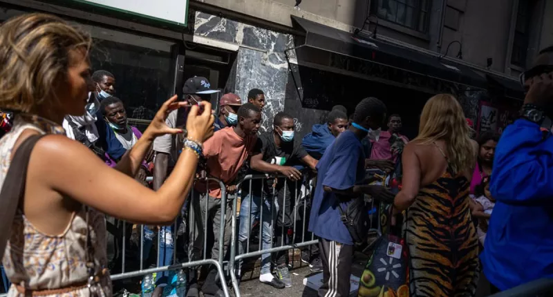 Company paid $432M to feed NYC migrants trashed 70,000 meals