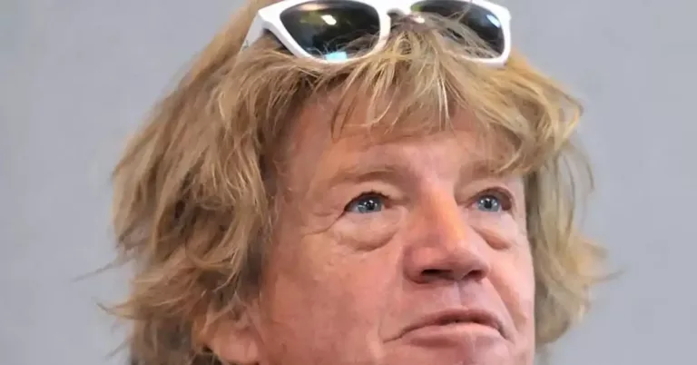 Does Robin Askwith Wear A Wig? Hair Real Or Extensions
