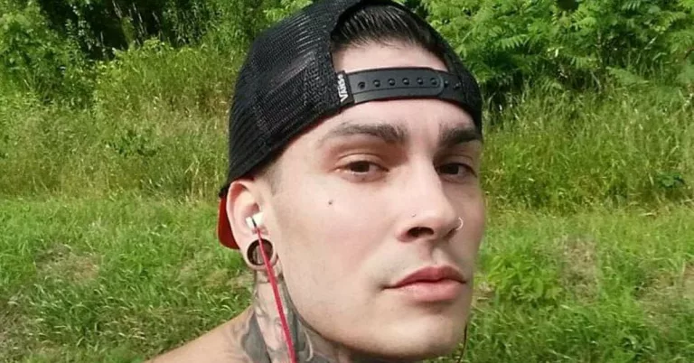 Dustin Tyler Parents: Meet Keanu Reeves And Jennifer Syme