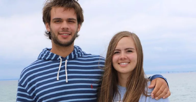 Eric Montross Kids Sarah And Andrew Age Gap And Wikipedia