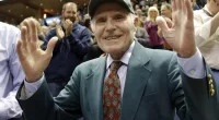 Herb Kohl, former US senator and Milwaukee Bucks owner, has died