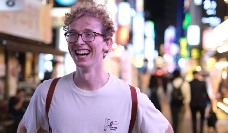 How Tall Is Drew On Survivor 45? Linked To Marfan Syndrome