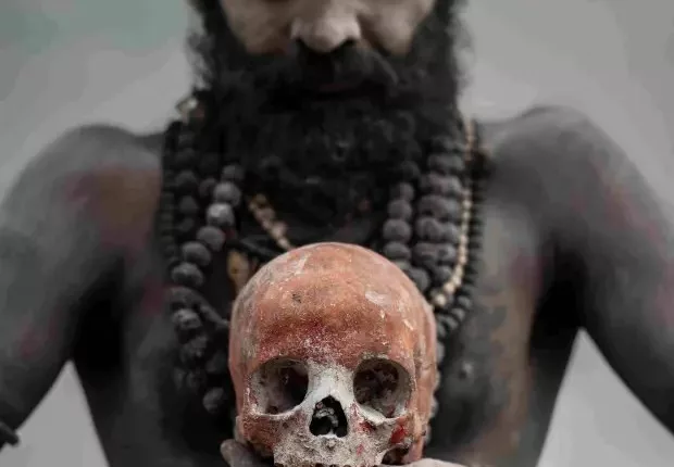 Aghori members live among India's cremation sites