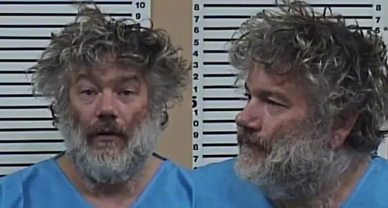 Idaho man found with dead baby, accused of killing pregnant wife, flashes 'rock on' sign in court: report