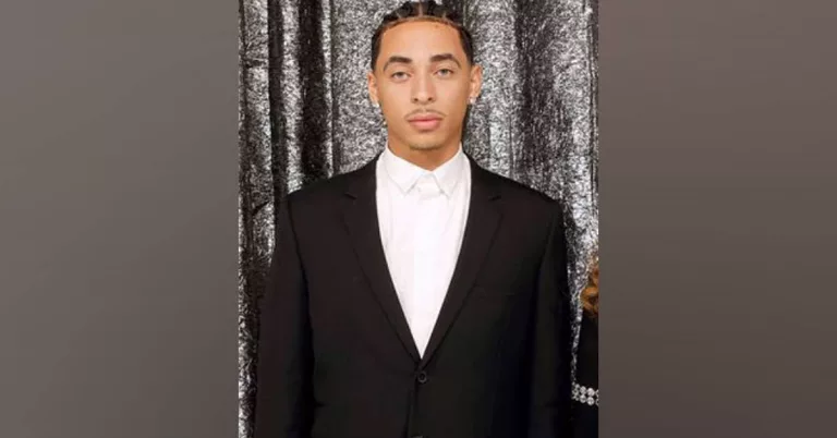 Is Julez Smith Gay Or Does The Star Kid Have Girlfriend?