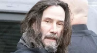 Keanu Reeves and his band Dogstar play Toronto after home burglarized