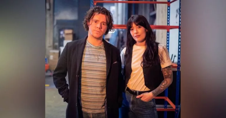 Laura Wilde Freund: Is She Verheiratet To Kyle Falconer?
