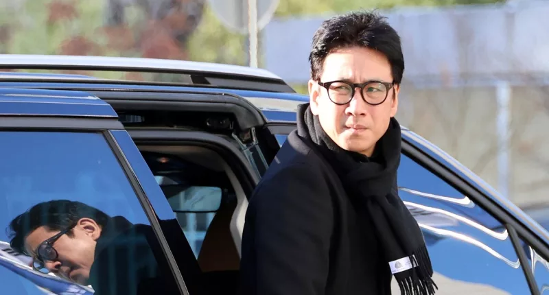 Lee Sun-kyun Actor