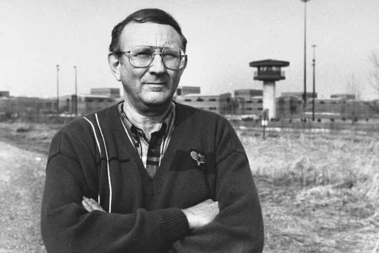Lionel Dahmer, Father of Serial Killer Jeffrey Dahmer, Dead at 87