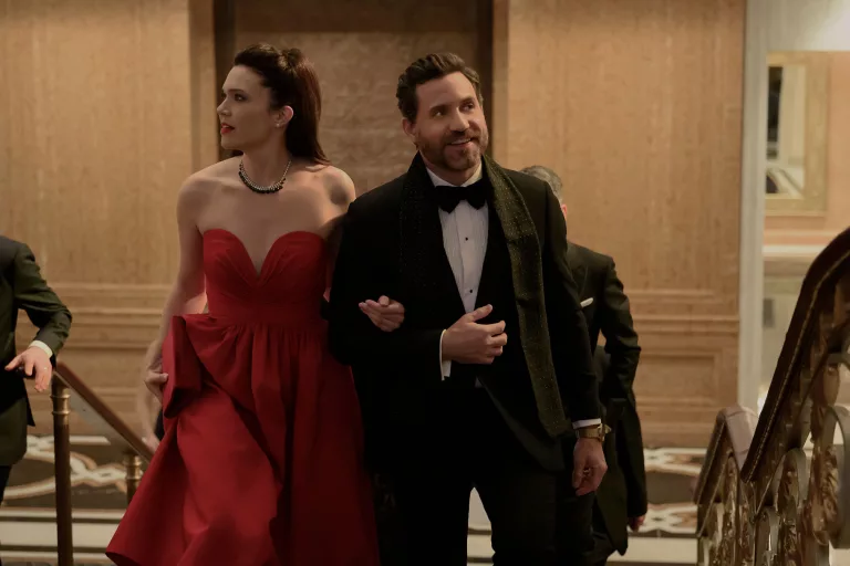 Mandy Moore Is Charmed by Edgar Ramirez's Dr. Death in Sneak Peek