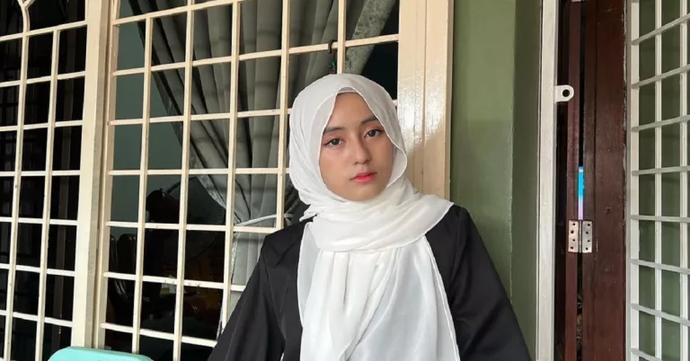 Mia Sara Nasuha Family: Parents And Siblings