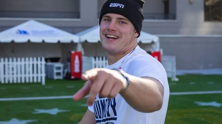 QB David Dallas Brothers: Meet Jake Caleb Josh And Zech