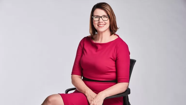 Sally Burdett Husband Name: Who Is The News Anchor Married?
