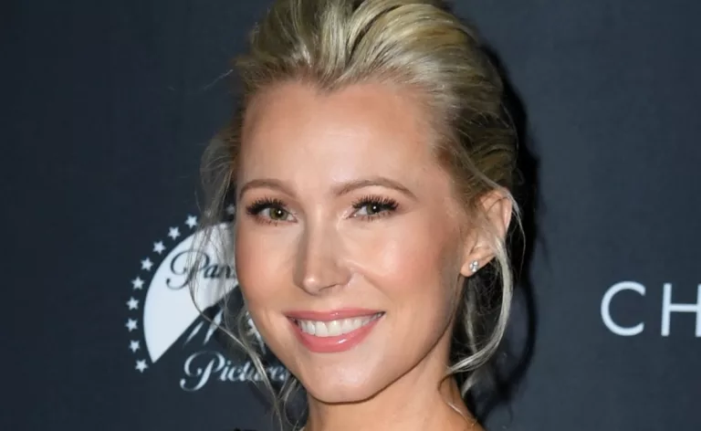 Sara Sanderson Wikipedia And Age: How Old Is The Actress?