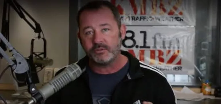 Scott Parks Divorce Confessed In Radio: His Wife Kellie Left Him?