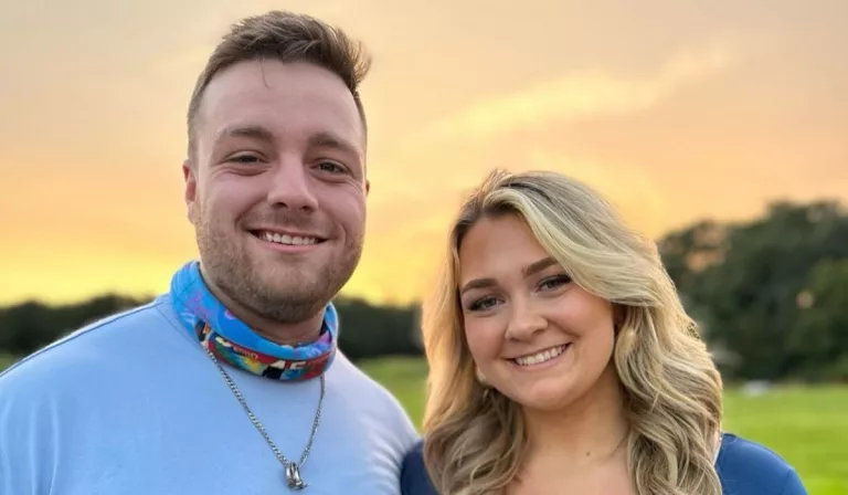 Survivor Jake O Kane Girlfriend Courtney Smith- Relationship