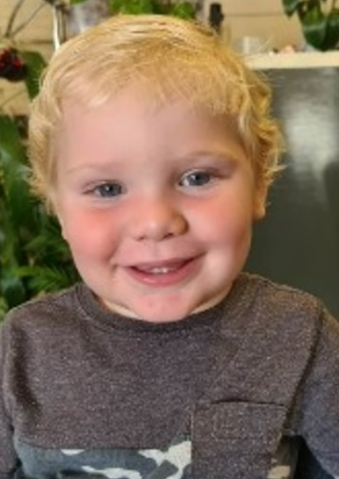 Cops are searching for little Jax Wilson