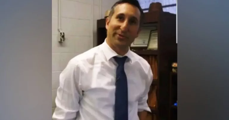 Who Is Detective Glenn Barton Wife Jessica? Any Children?