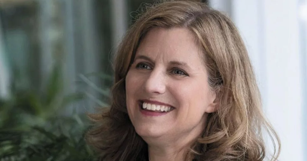 Elizabeth Magill Husband