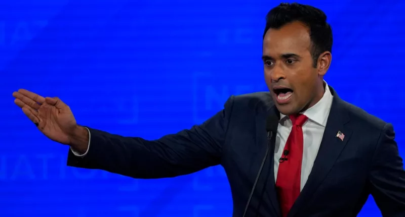 'Vivek is a liar!': Climate protestors interrupt Ramaswamy's Iowa event