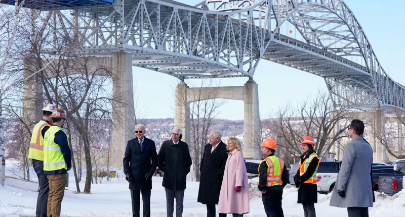 $1B issued to replace bridge connecting Minnesota and Wisconsin