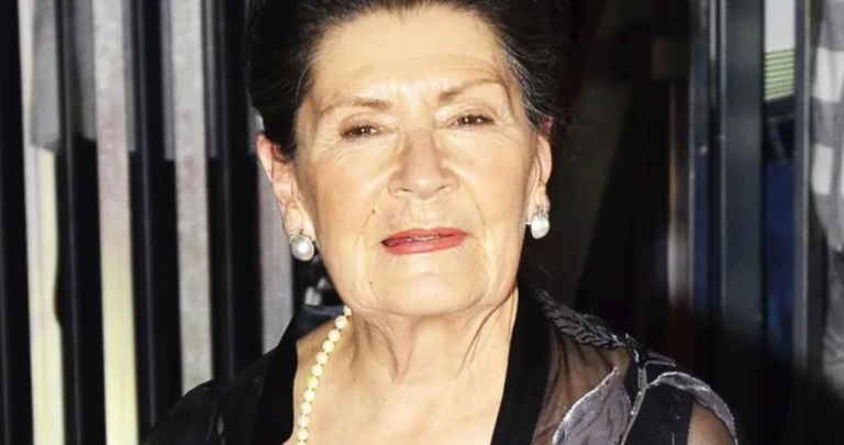 Ana Ofelia Murguía Hijos: Son Pablo And Daughters