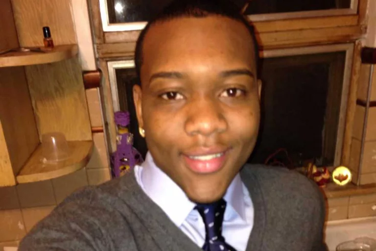 Chicago Mom "On Mission" To Find Successful Son's Killer
