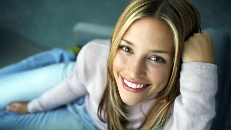 Fact Check: Is Piper Perabo Lesbian? Gender And Sexuality