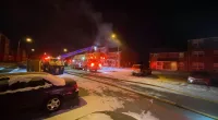 Indiana teen jumps from burning apartment, helps evacuate sister