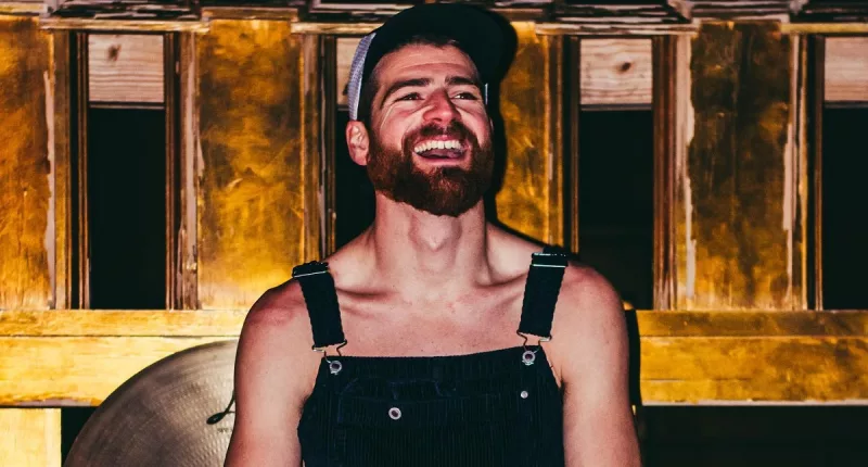 Cashel Love Island Gay