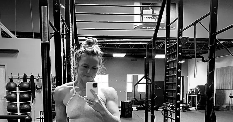Is Holly Holm Lesbian Rumours True? Fact Check