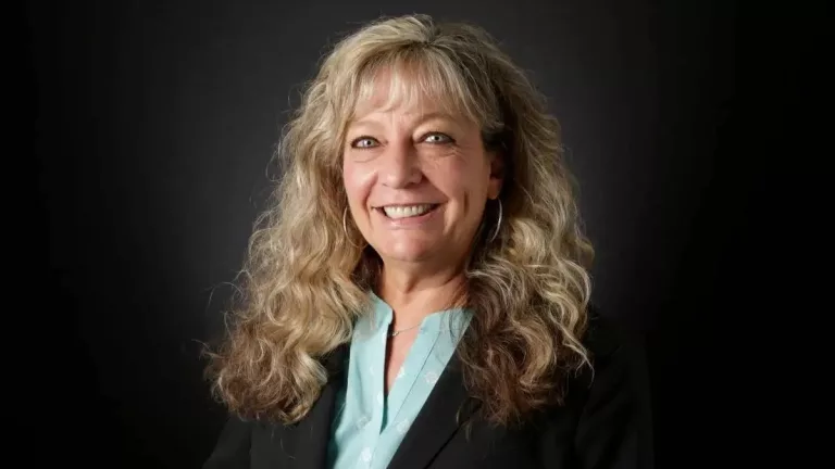 Is Judge Mary Kay Holthus Jewish? Religion And Ethnicity