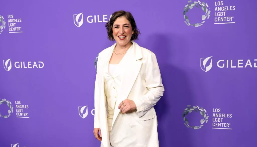 Mayim Bialik Gay