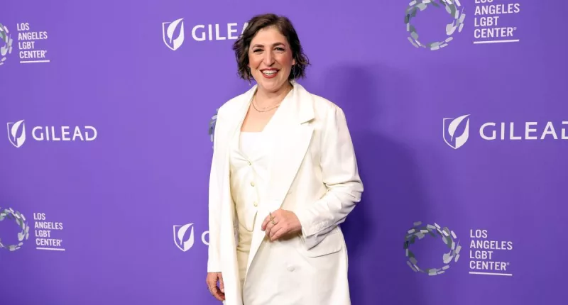 Mayim Bialik Gay