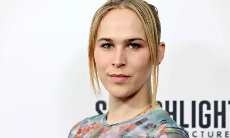Is Tommy Dorfman Man Or Woman? Transgenger Before Photos