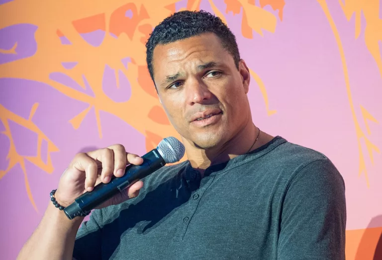 Is Tony Gonzalez Gay? Sexuality Partner And Dating Life