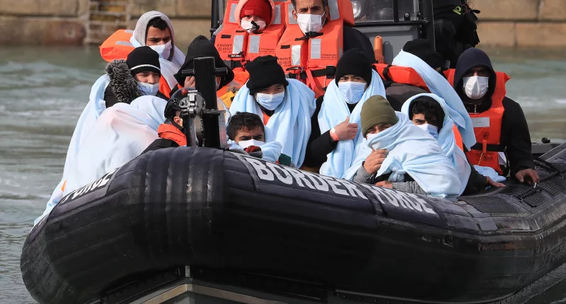 Labour’s vague proposals on small boats are like fog on the Channel