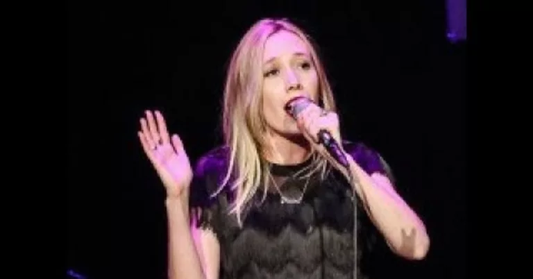 Meet Jools Holland Daughter Mabel Ray: Age Wiki And Family