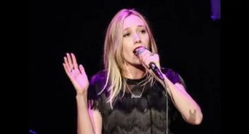 Mabel Ray Britannia Holland