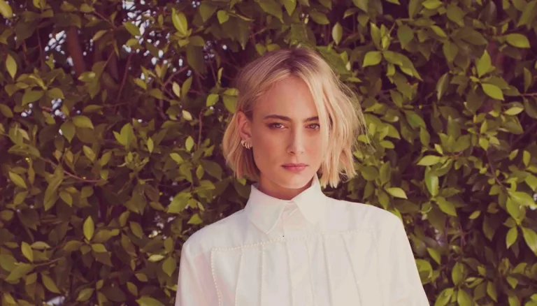 Nora Arnezeder Husband: Is She Married? Dating Life And Age