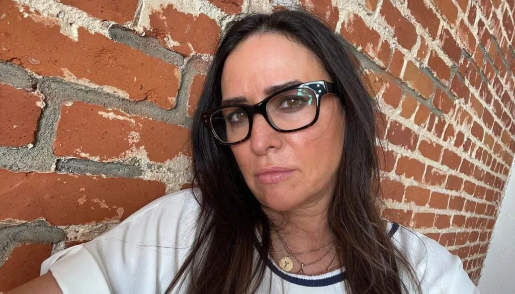 Pamela Adlon parents