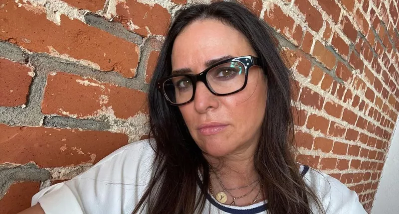 Pamela Adlon parents