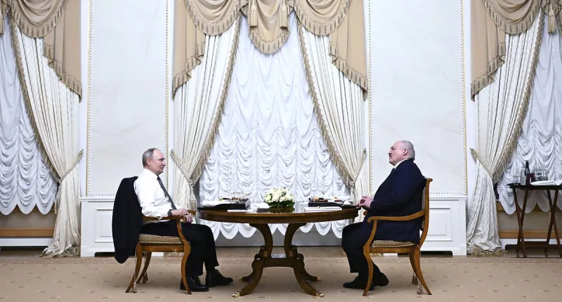 Putin and Lukashenko arrange Antarctica date amid tensions with West