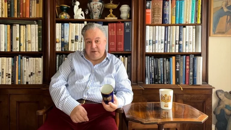 Steven Moore Partner: Is The Antiques Star Married? Wiki