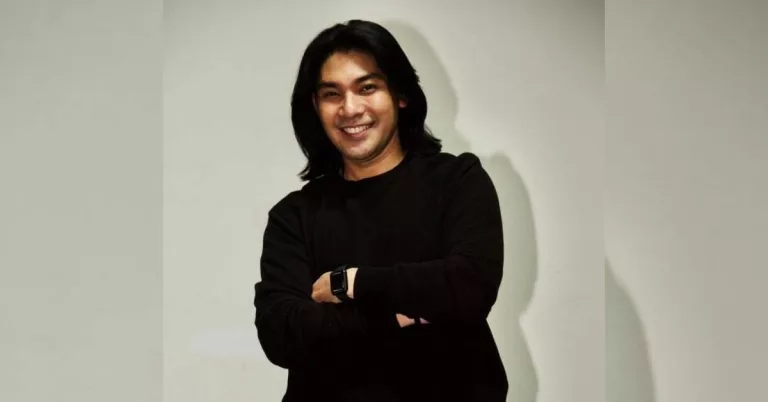 Tuah Zulkarnain Umur & Wikipedia: Malaysian Radio Presenter