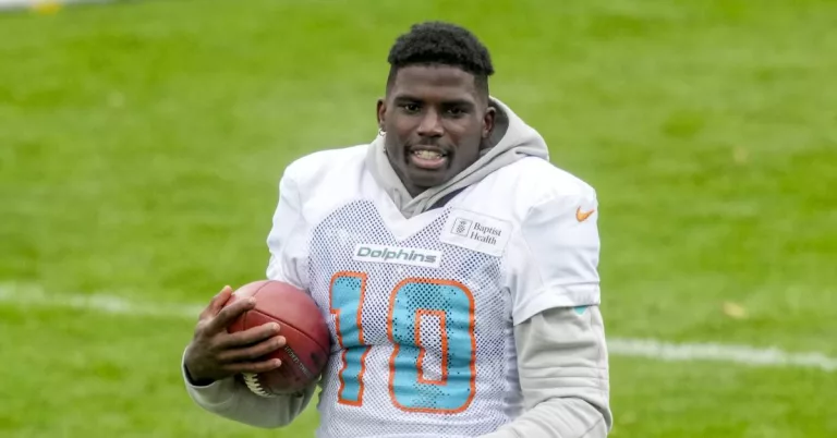 Tyreek Hill Jewish Or Christian? Religion Family Ethnicity