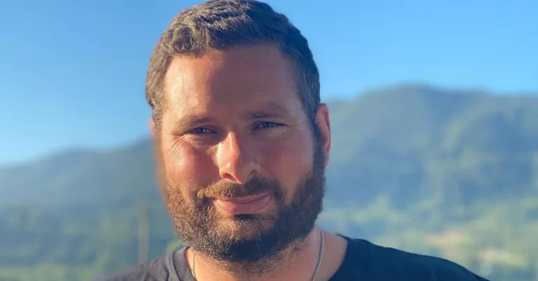 What Happened To Derrick Josi Brother? Parents And Family
