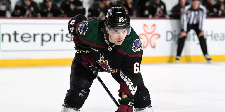 Who Are Matias Maccelli Vanhemmat? Family Details