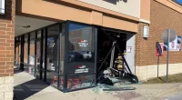 8 injured after car crashes into south suburban salon